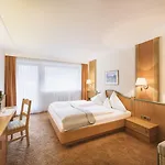 Living & Vitalhotel Edelweiss Hotel 4*