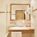 Living & Vitalhotel Edelweiss Hotel