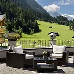 Living & Vitalhotel Edelweiss Hotel