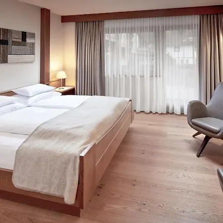 Hotell Vitalhotel Edelweiss 4*