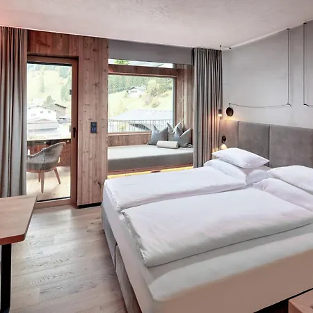Vitalhotel Edelweiss Hotell 4*