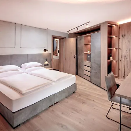 Living & Vitalhotel Edelweiss