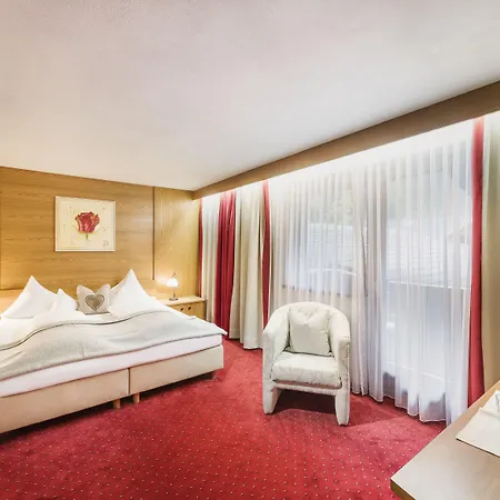 Hotel Vitalhotel Edelweiss 4*