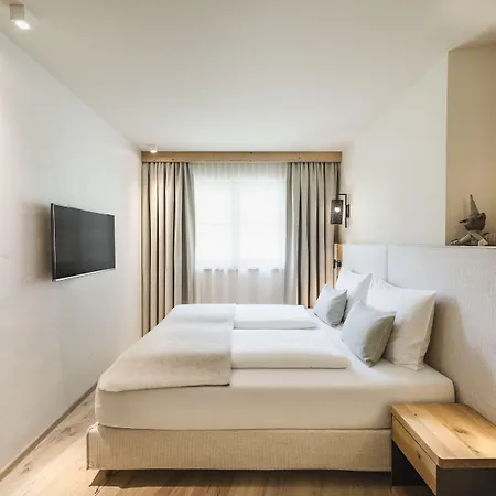 Отель Living & Vitalhotel Edelweiss