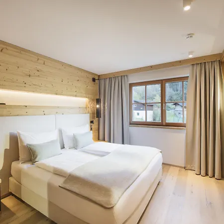 Vitalhotel Edelweiss 4*