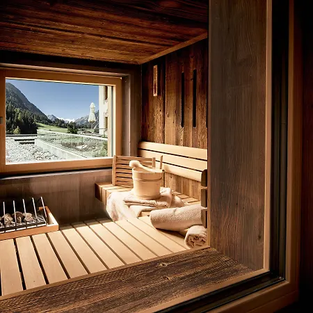 Отель Living & Vitalhotel Edelweiss