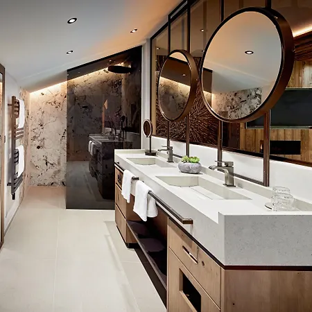 Отель Living & Vitalhotel Edelweiss Нойштифт-им-Штубайталь