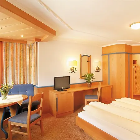 Hotel Living & Vitalhotel Edelweiss Neustift im Stubaital