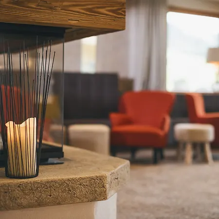 Hotel Living & Vitalhotel Edelweiss 4*