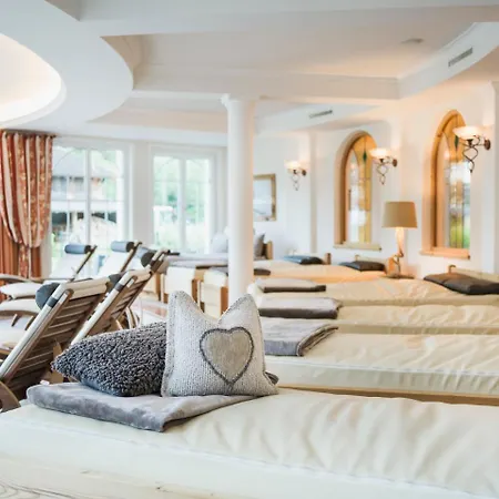 Отель Living & Vitalhotel Edelweiss