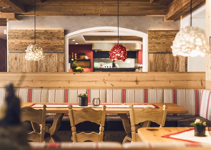 酒店 雪绒花维塔尔spa酒店 施图拜河谷新施蒂夫特