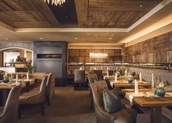 酒店 雪绒花维塔尔spa酒店 施图拜河谷新施蒂夫特