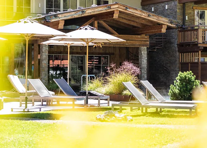 雪绒花维塔尔spa酒店 4*