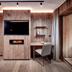 Vitalhotel Edelweiss 4*