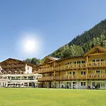 Living & Vitalhotel Edelweiss 4* Neustift im Stubaital