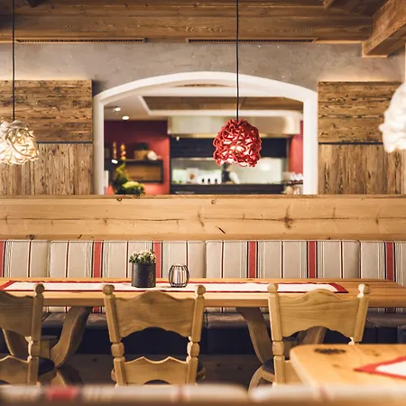 Ξενοδοχείο Living & Vitalhotel Edelweiss Neustift im Stubaital